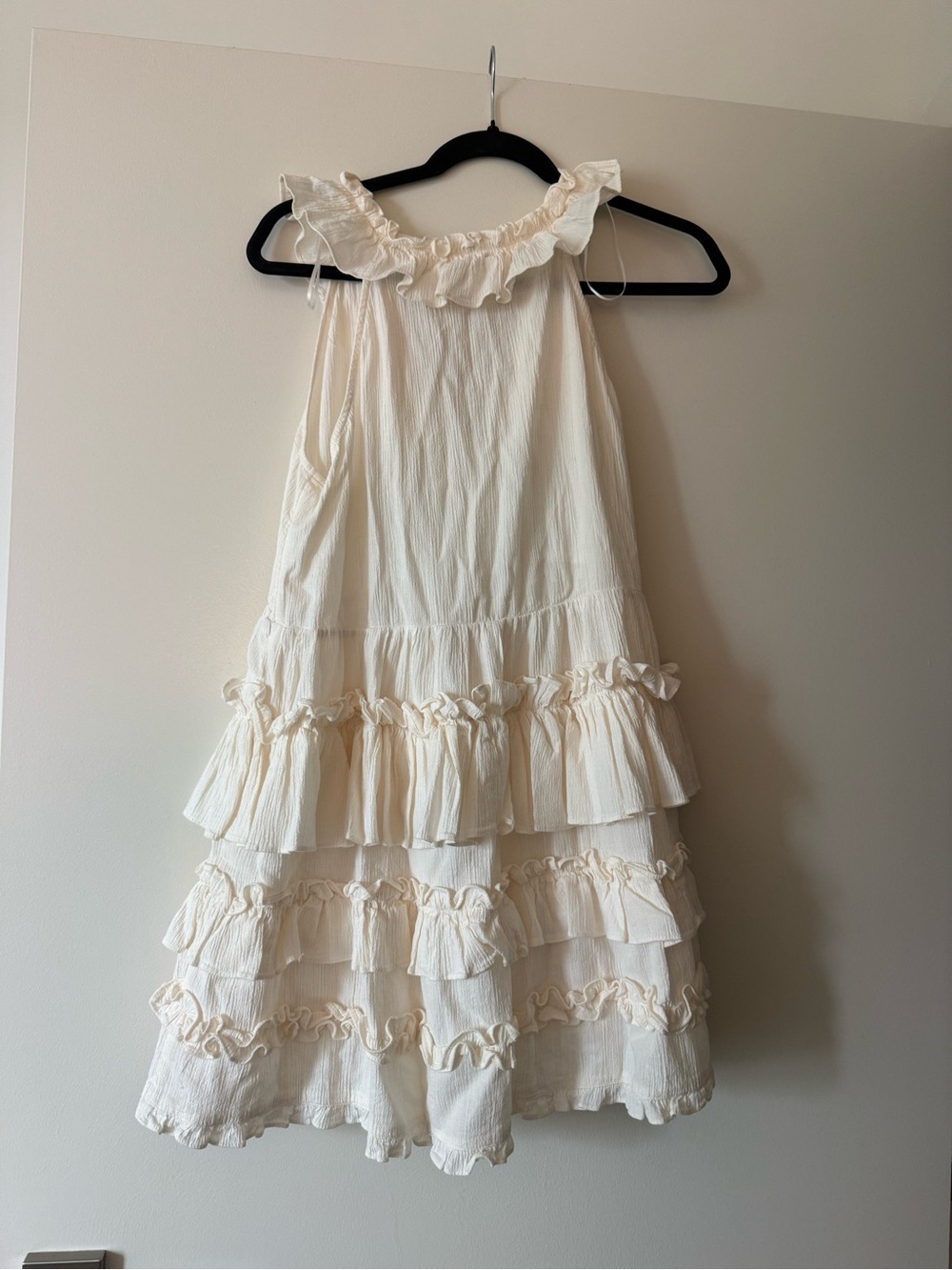H&M Ruffle-Trimmed Cream Mini Dress - Picture 2 of 4
